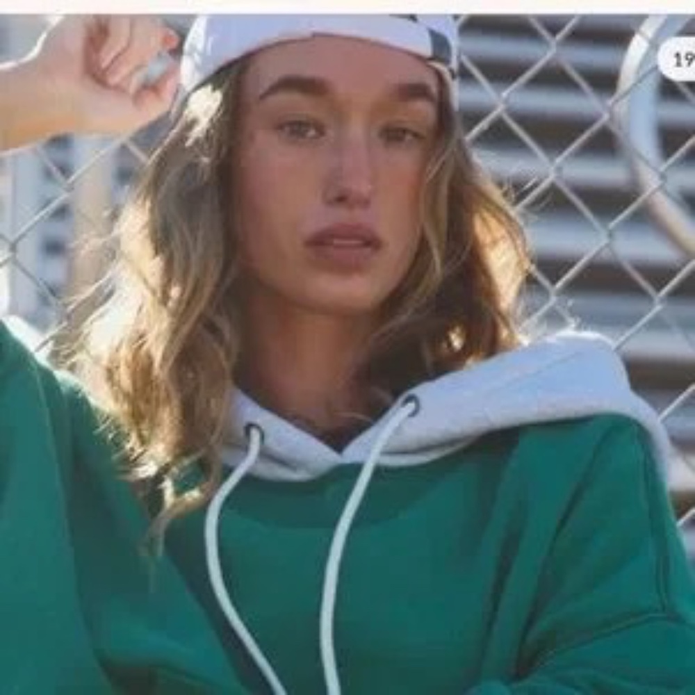 FP MOVEMENT FINAL CALL COLOR BLOCK HOODIE IN GREEN GLOW - Picture 9 of 10